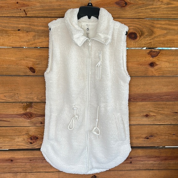 Lou and Grey cozy up Sherpa vest size XS - Picture 3 of 6